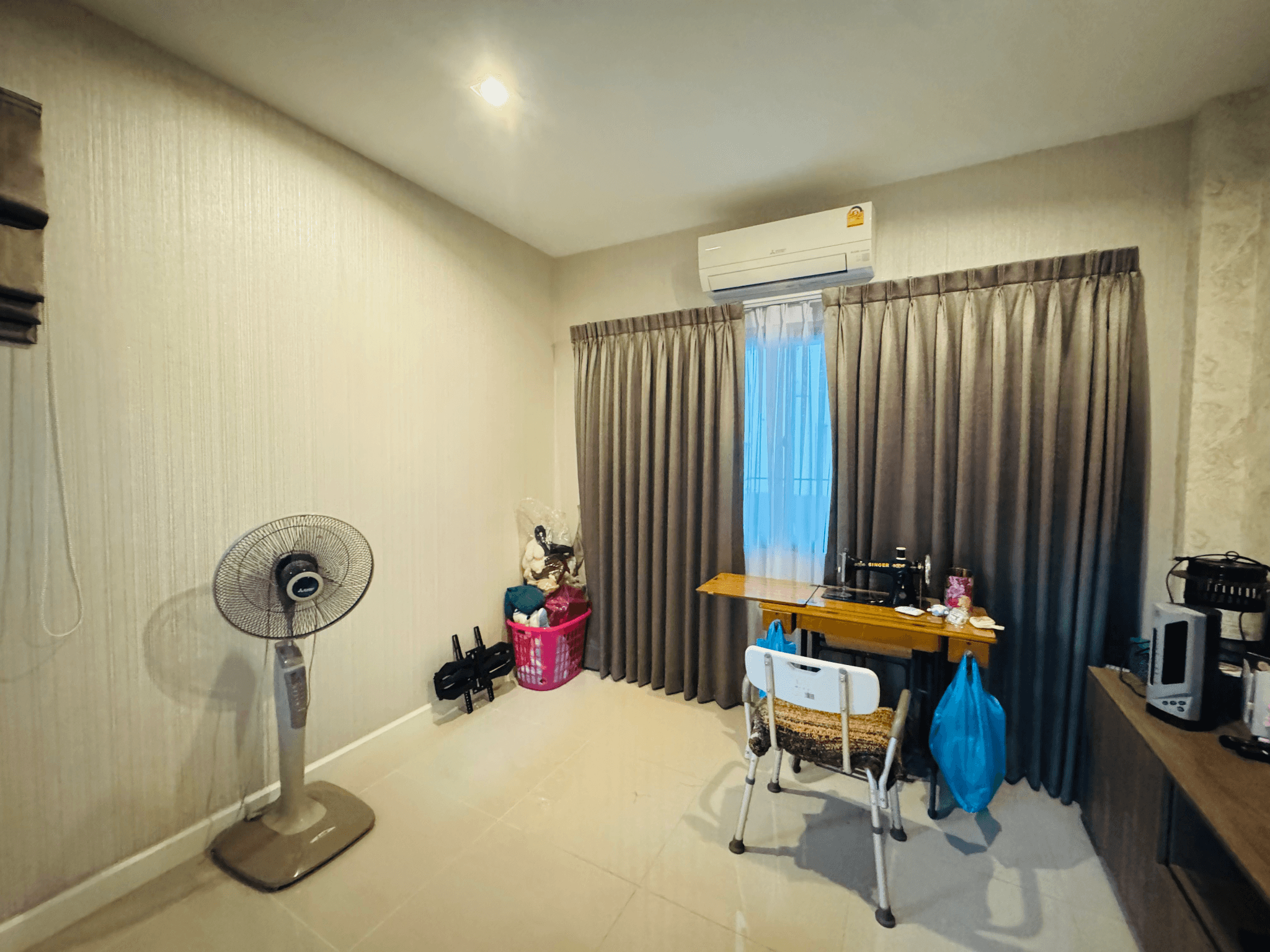 บ้านเดี่ยว 2 ชั้น 4 นอน 4 น้ำ พร้อมห้องแม่บ้าน จอดรถ 4 คัน ที่ดิน 80 ตร.วา  view 12