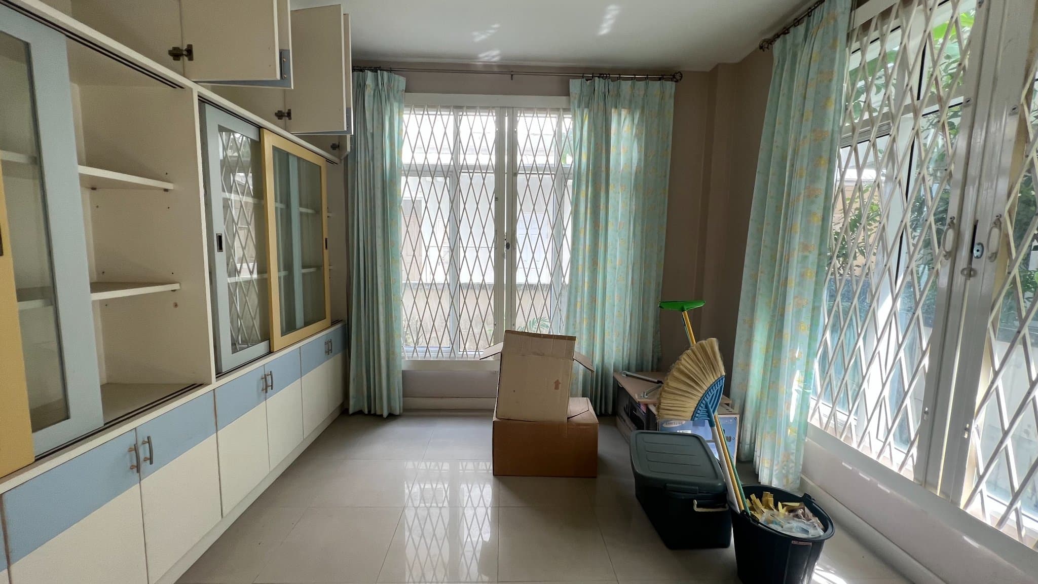 ขายขาดทุนบ้านรีโนวทใหม่ 2 ชั้น ติดถนนพระรามสอง 4 นอน 3 น้ำ ที่ดิน 81 ตร.วา view 14