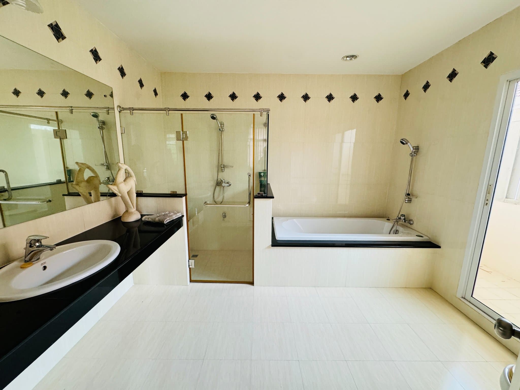 ขายบ้านเดี่ยว The Grand Rama 2 บ้านหลังใหญ่ พื้นที่กว้าง 110.20 ตร.วา ราคา 12,000,000 บาท view 9