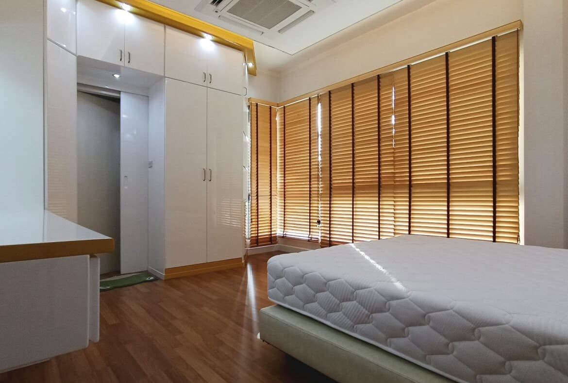 บ้านสำหรับครอบครัวใหญ่ พื้นที่ใช้สอย 290 ตร.ม. 4 ห้องนอน Built-in ที่จอดรถ 4 คัน view 3