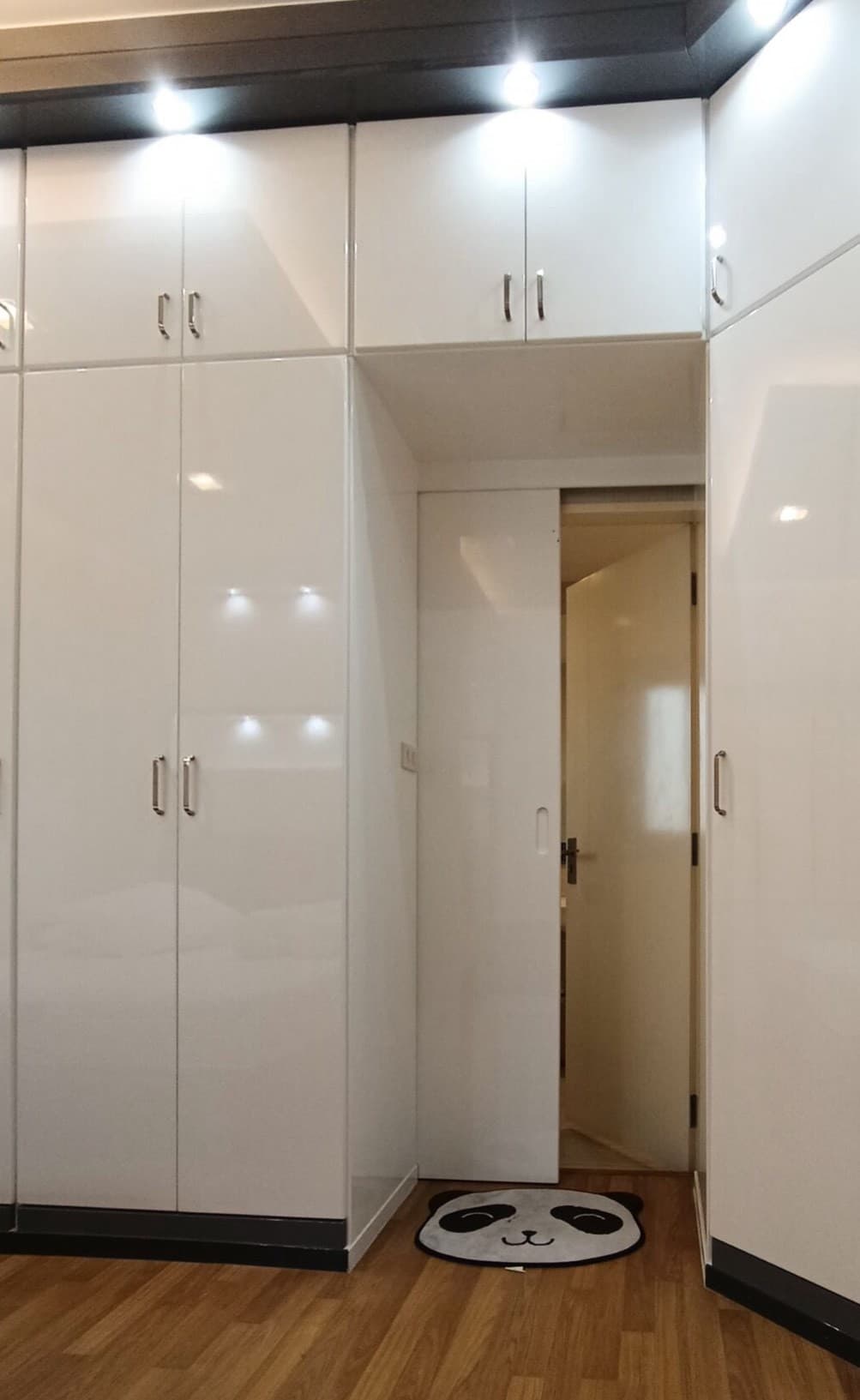 บ้านสำหรับครอบครัวใหญ่ พื้นที่ใช้สอย 290 ตร.ม. 4 ห้องนอน Built-in ที่จอดรถ 4 คัน view 2