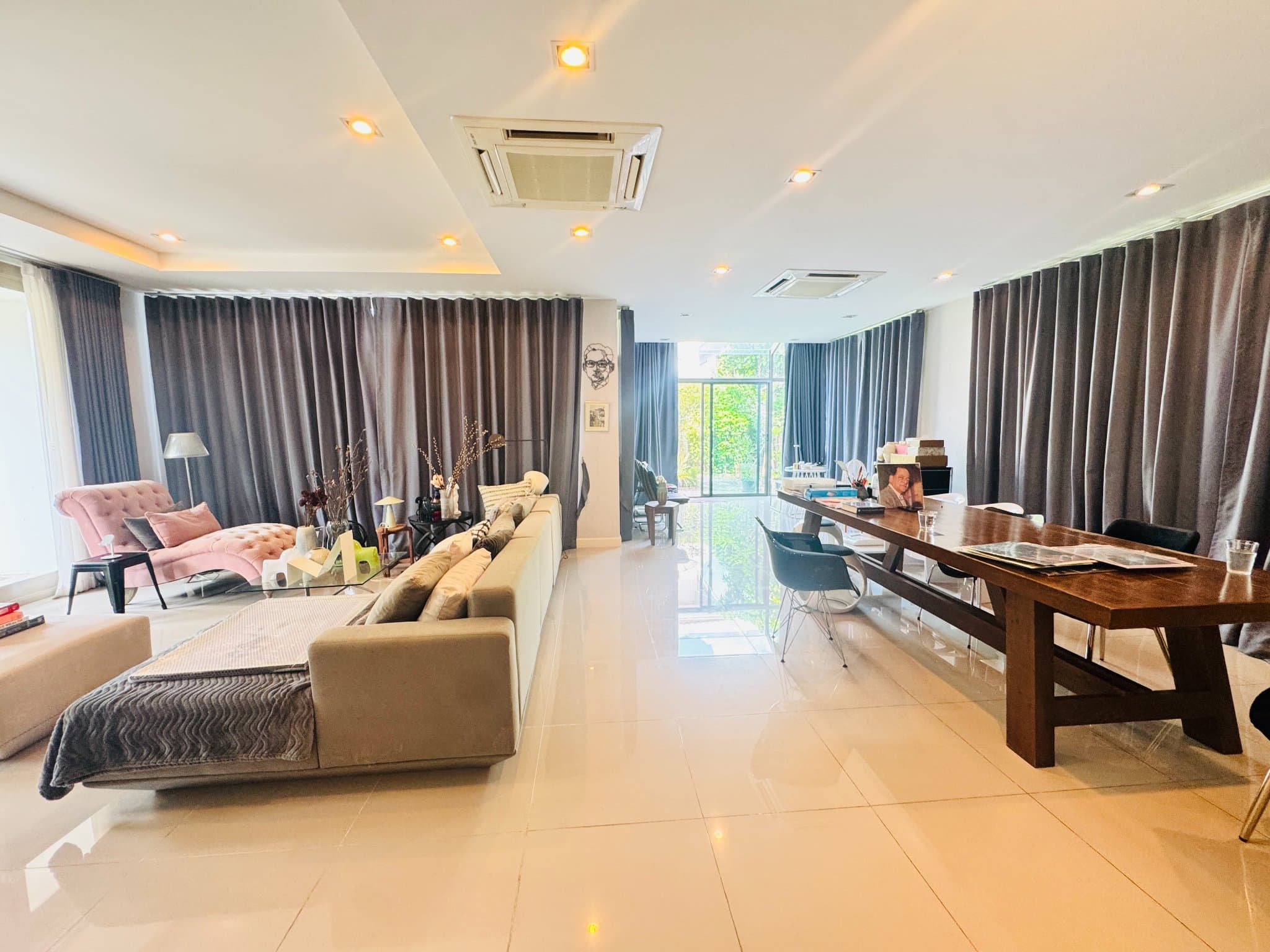 บ้านเดี่ยวหรู 4 ห้องนอน 5 ห้องน้ำ พื้นที่ใช้สอย 380 ตร.ม. ที่ดิน 122 ตร.วา จอดรถ 3 คัน 14.9ล้านบาท view 15